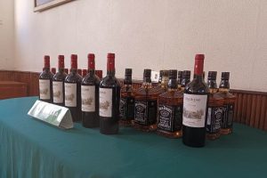 Carabineros decomisó más de 30 litros de alcohol en Illapel